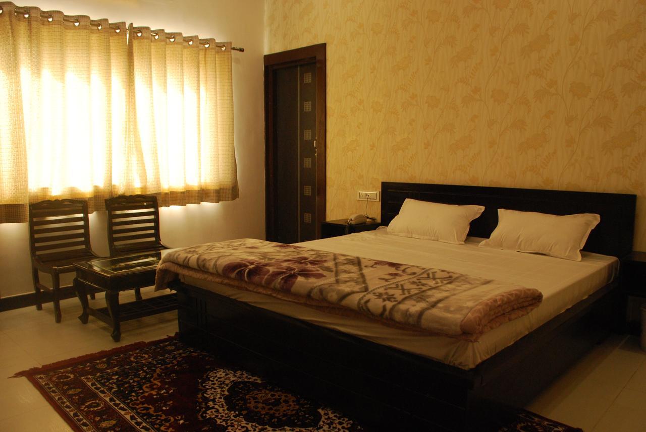 Royal Rawat Palace Pushkar Exteriör bild